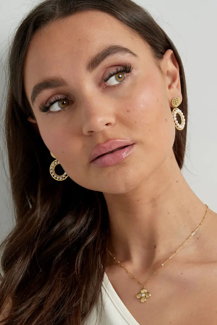 Ketting Bloem met parel