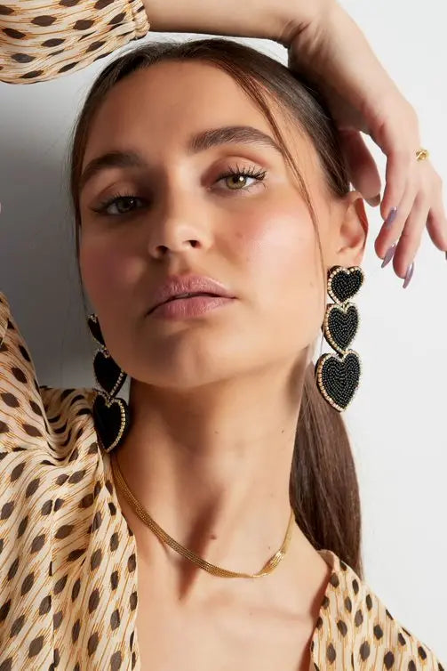 Oorbellen 3 times of beaded love Zwart