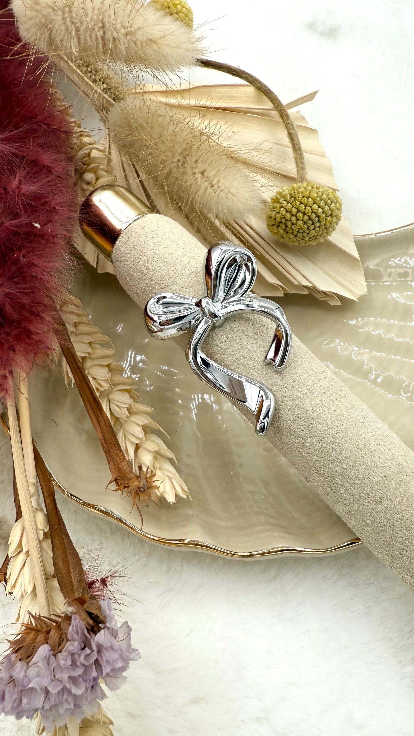 Ring Big Bow