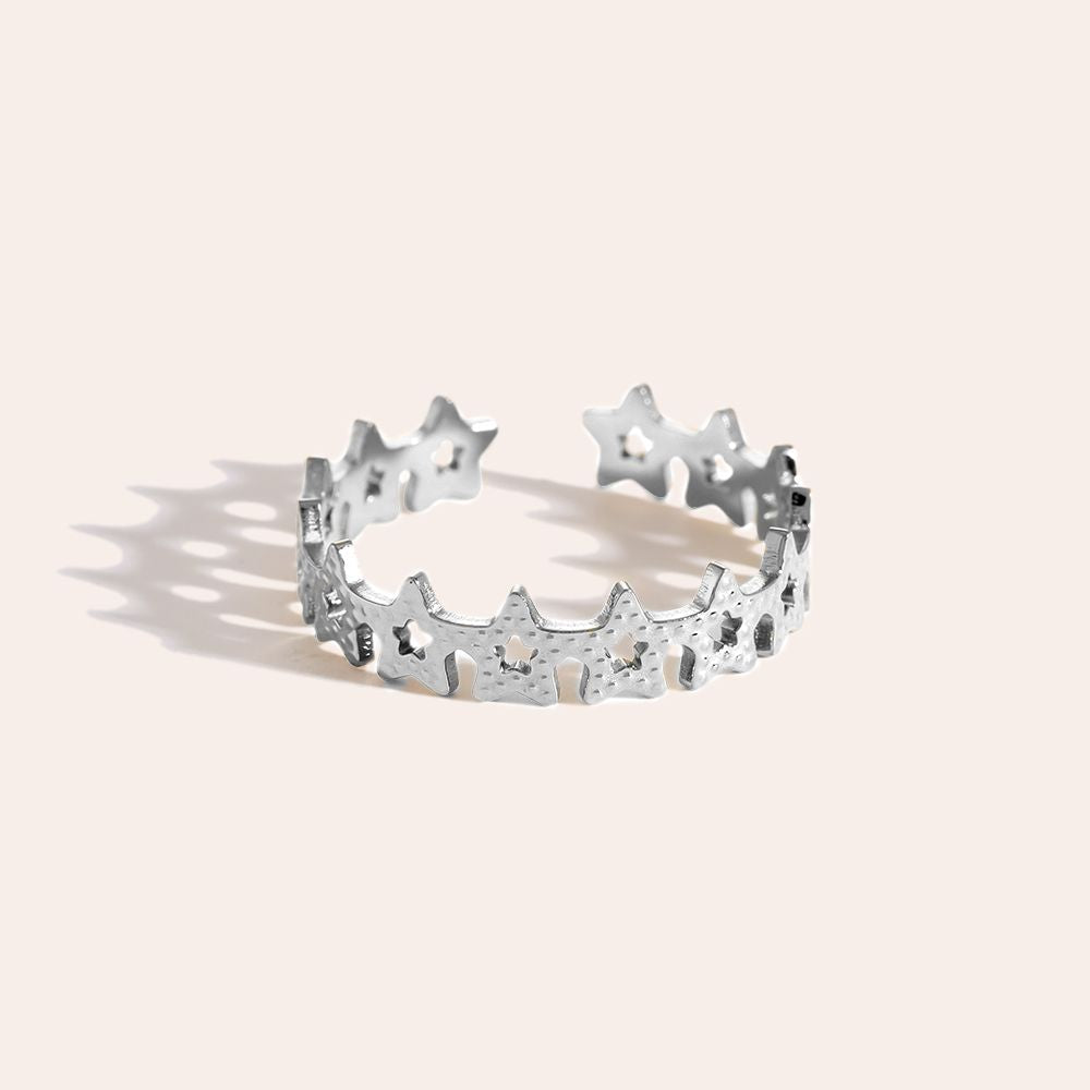 Ring group of stars