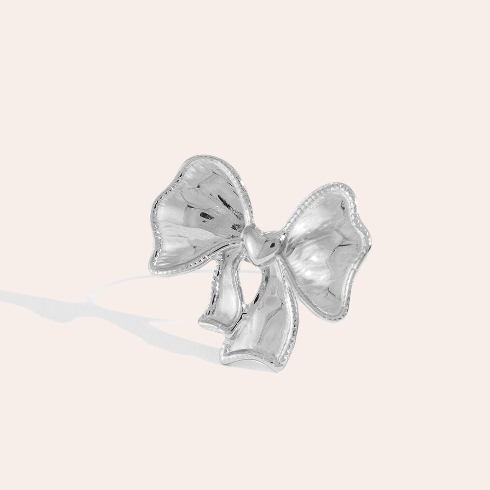 Ring Super Bowtie