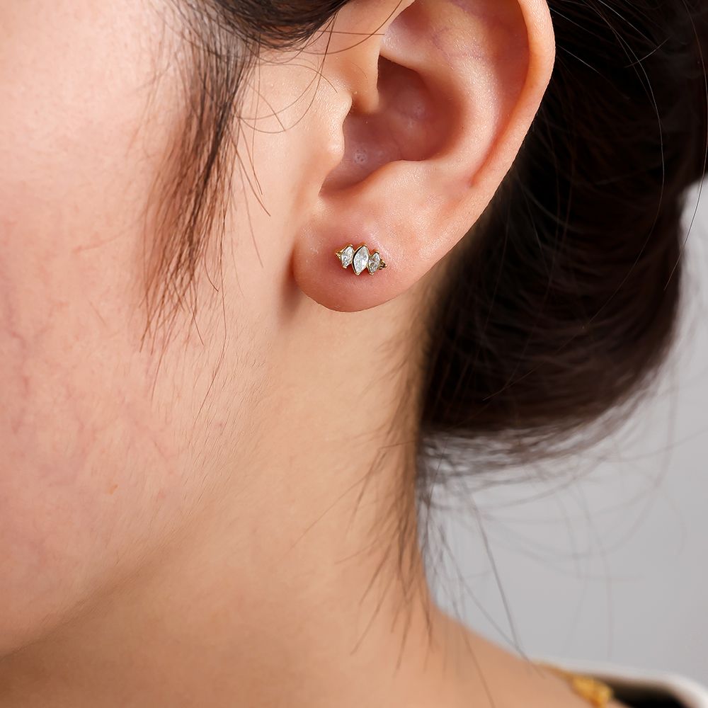 Piercing Triple Spark