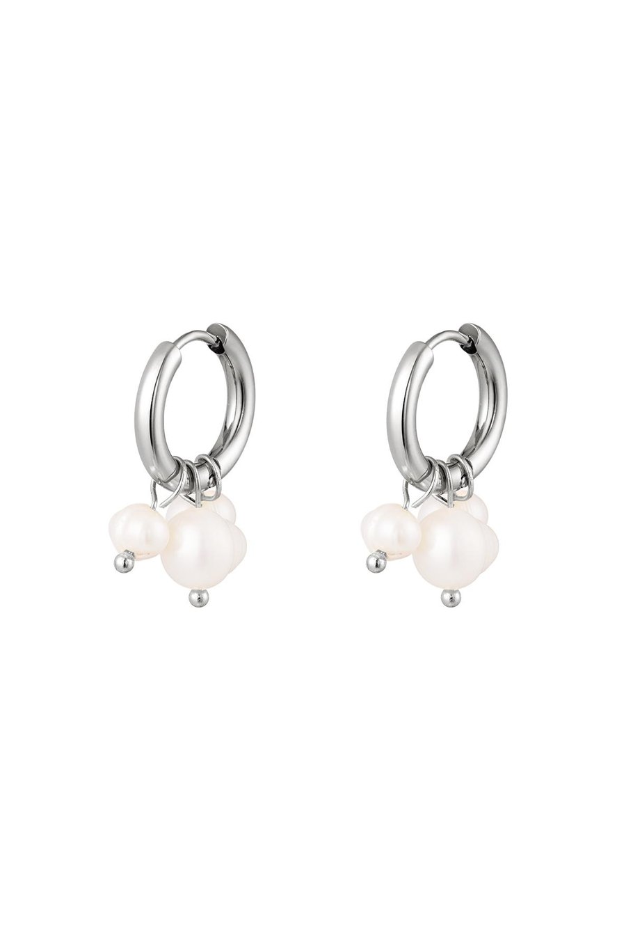 Oorbellen Dangling Pearls