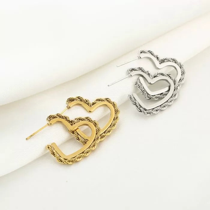 Oorbellen twisted heart mini