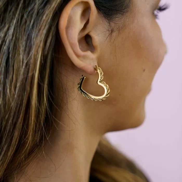 Oorbellen twisted heart