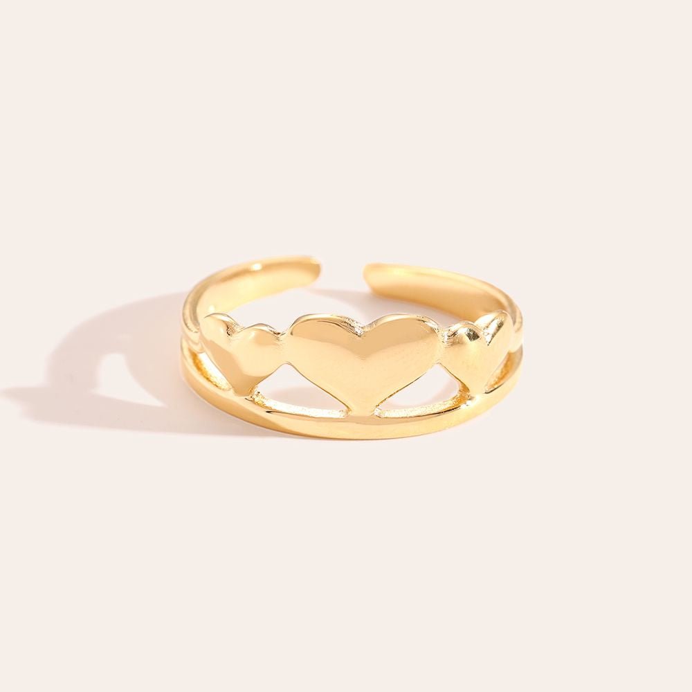 Ring hearts crown