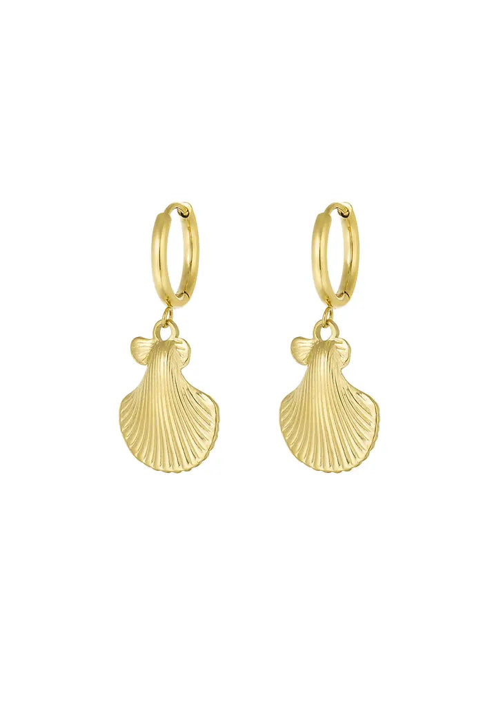 Oorbellen shell story