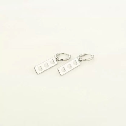 Oorbellen hearts in a row